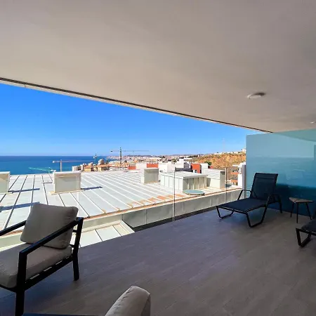 Casa Med One Lovely View Of The Mediterranean * フエンヒロラ